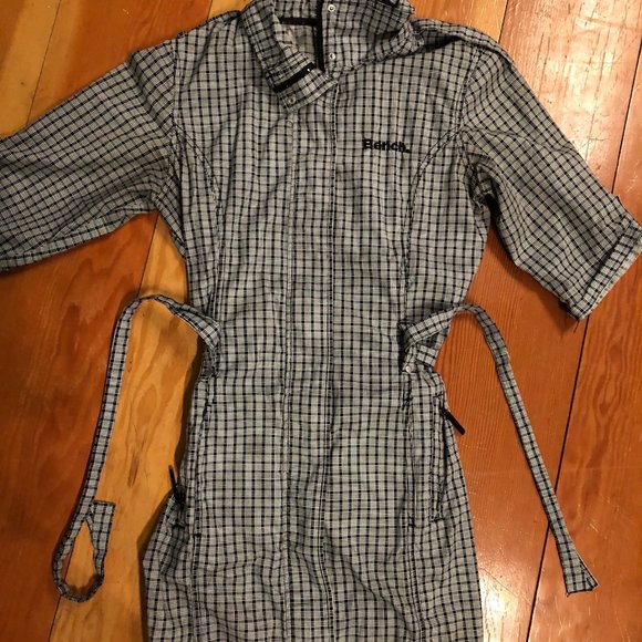 Bench dress/coat - Picture 3 of 3